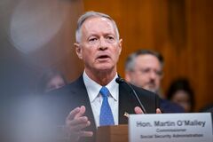 バイデン米政権、在宅勤務継続で職員労組と合意－トランプ氏復帰控え| TBS CROSS DIG with Bloomberg