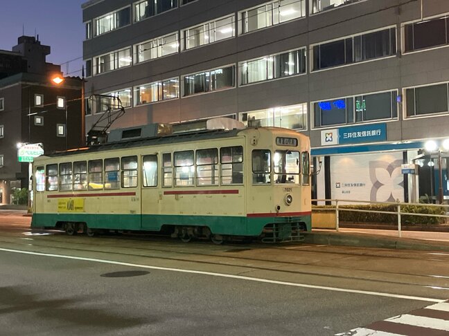 猛暑でレールが膨張… “南富山行き” 運転見合わせ 環状線での乗り換え案内も 富山地方鉄道|TBS NEWS DIG