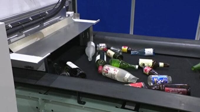 空き瓶を自動で分別する新製品 石川の2社が得意分野でタッグ　|　石川県のニュース｜MRO北陸放送