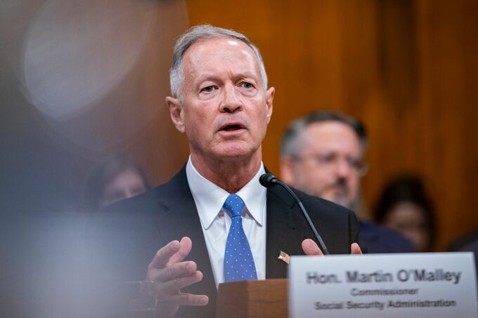 バイデン米政権、在宅勤務継続で職員労組と合意－トランプ氏復帰控え