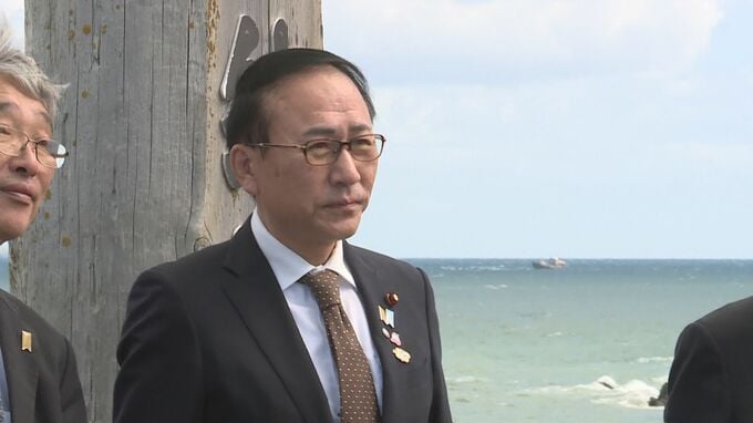 葉梨康弘沖縄北方担当大臣が根室市訪問「北方領土問題解決に向けて力の限り取り組む」元島民らとの懇談で決意を新たに　|　北海道のニュース｜HBC北海道放送