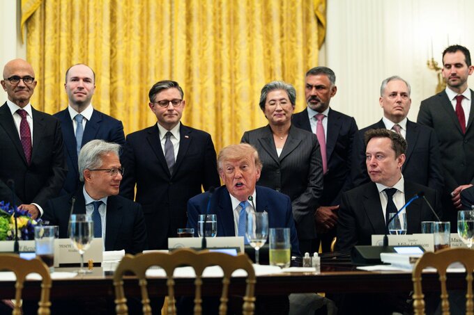 トランプ米大統領、独立機関によるAI監査を支持－安全性巡る姿勢転換