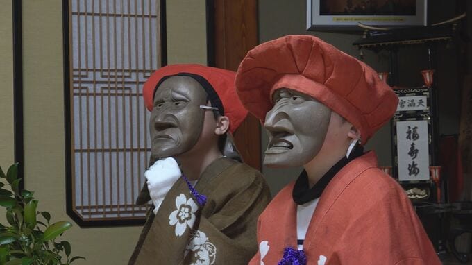 子どもたちが面を被って“神様”に 400年以上続く神事「面様年頭」　|　石川県のニュース｜MRO北陸放送