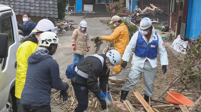 「心残りなく終わらせたい」災害ボランティア　奥能登ベースキャンプから2日目の活動へ　|　石川県のニュース｜MRO北陸放送