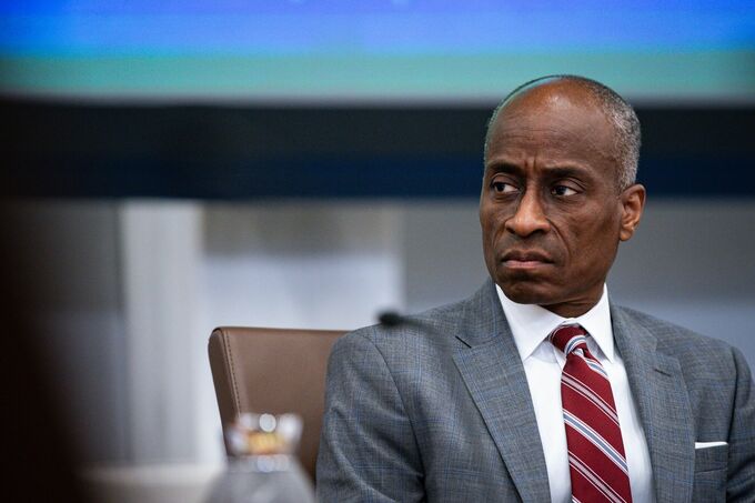 FRB副議長、当局は慎重に対応を－金利は中立水準に近づきつつある