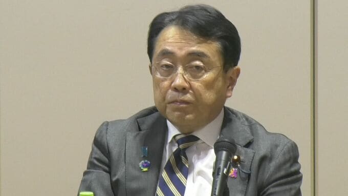 「軽微な手術を受けるため、12月24日から1月5日まで入院をいたします」赤沢亮正経済産業大臣、閣議後の会見で25日に手術を受けることを明らかに　もともと予定していた手術と説明|TBS NEWS DIG