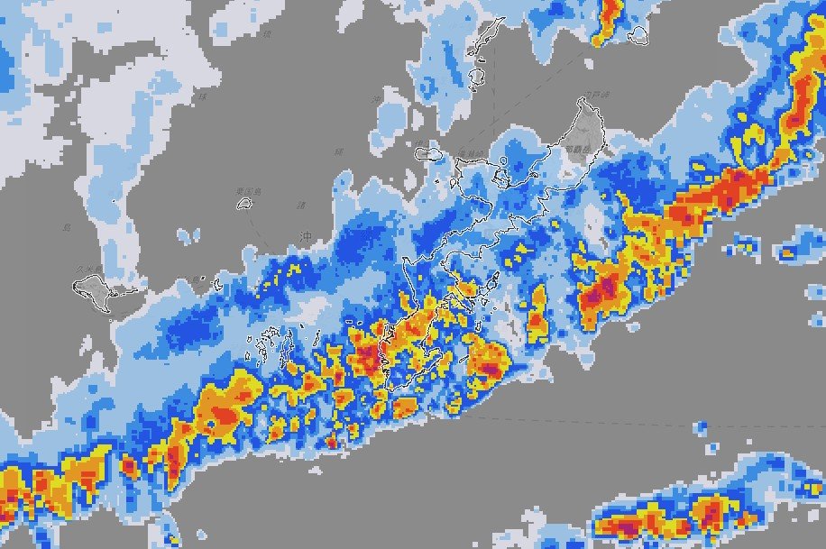 沖縄本島に沿ってのびる雨雲が…　沖縄本島地方にレベル3大雨警報