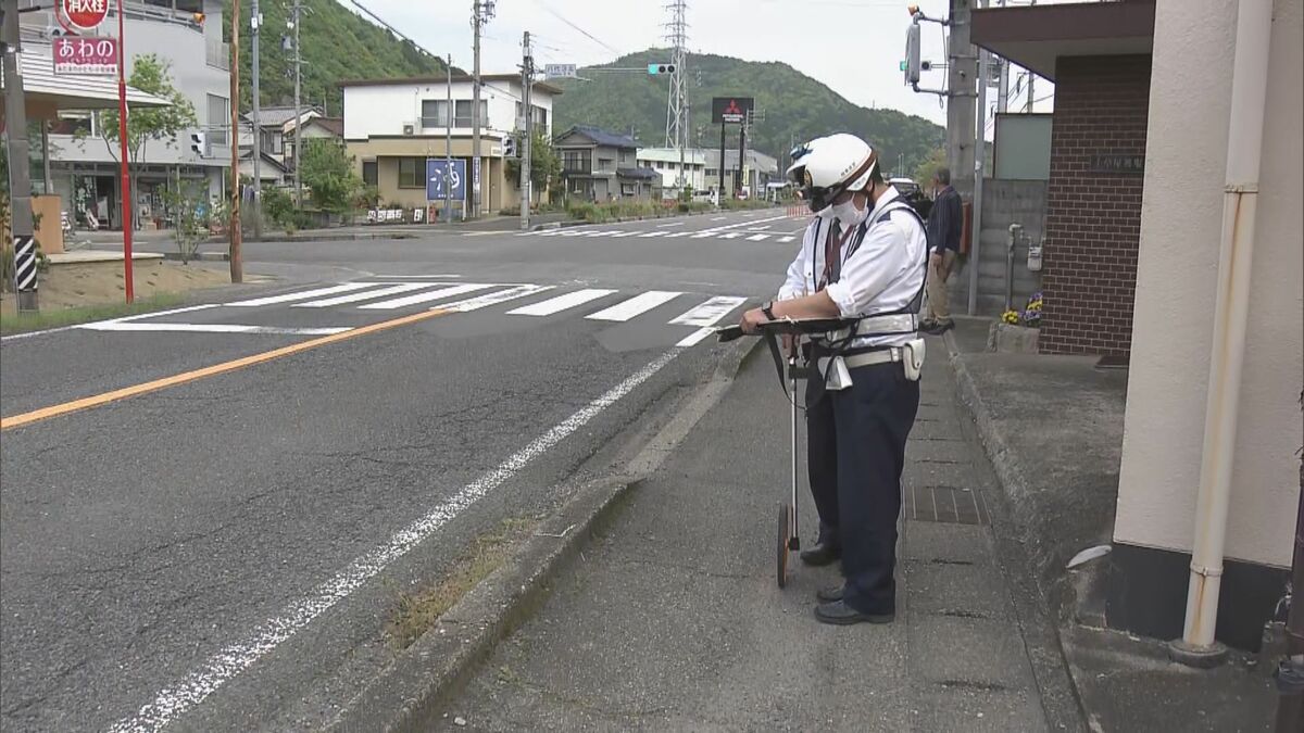 岐阜バスが乗用車に追突 乗客1人けが 青信号で発進した乗用車が交差点内で停車…後方のバスが追突か 岐阜市