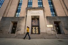 ホワイトハウス顧問にブーイングの嵐、厚生省縮小論に聴衆の怒号響く| TBS CROSS DIG with Bloomberg