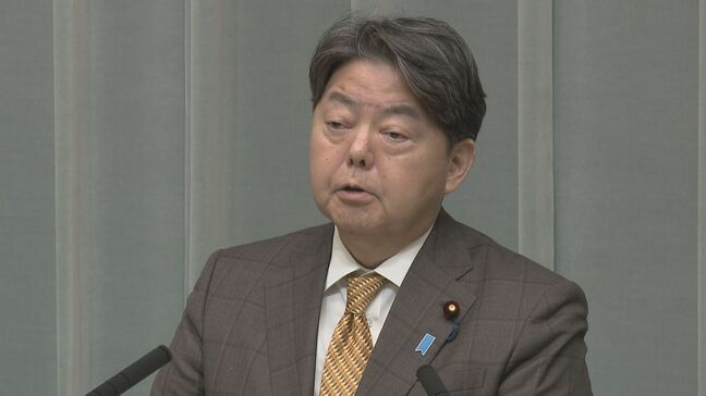 沖縄で米軍ヘリから18キロのバッグ落下 政府は再発防止の徹底など申し入れ 現在も捜索中|TBS NEWS DIG