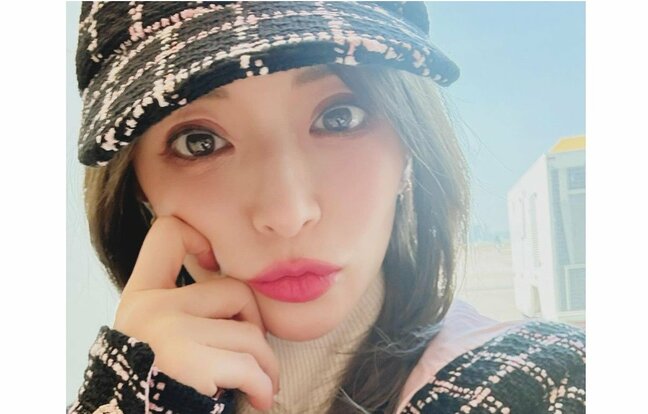 浜崎あゆみさん　「速く行くなら独りが良い。遠く進むのならチームが必要だ。」　ＳＮＳに綴る　自宅のクリスマスツリー写真も公開|TBS NEWS DIG