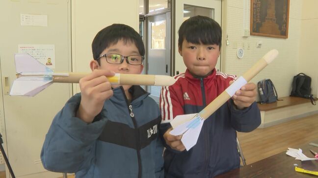 小学生が手作りのモデルロケット制作に挑戦 「宇宙甲子園」全国4位の高校生が伝授 大分|TBS NEWS DIG