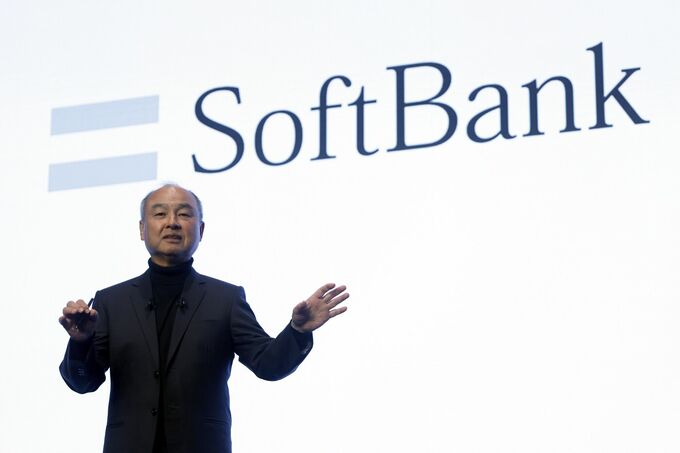 ソフトバンクＧ株に３つの調整サイン、急騰続き過熱感－指数下押しも