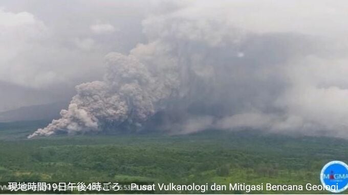 インドネシア・スメル火山で大規模噴火　気象庁が津波の有無を調査|TBS NEWS DIG