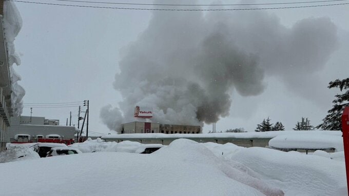 米沢ヤクルト販売で火災　現在も消火活動中（山形県米沢市）　|　山形のニュース│TUYテレビユー山形