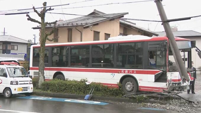 バスが電柱に衝突…  電柱は根元が大破し傾く 付近では“停電”発生 愛知･春日井市　|　名古屋・愛知・岐阜・三重のニュース【CBC news】 | CBC web