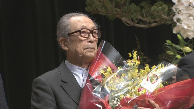 日本を代表する彫刻家　澄川喜一さん死去　錦帯橋に魅せられ彫刻家の道へ|TBS NEWS DIG