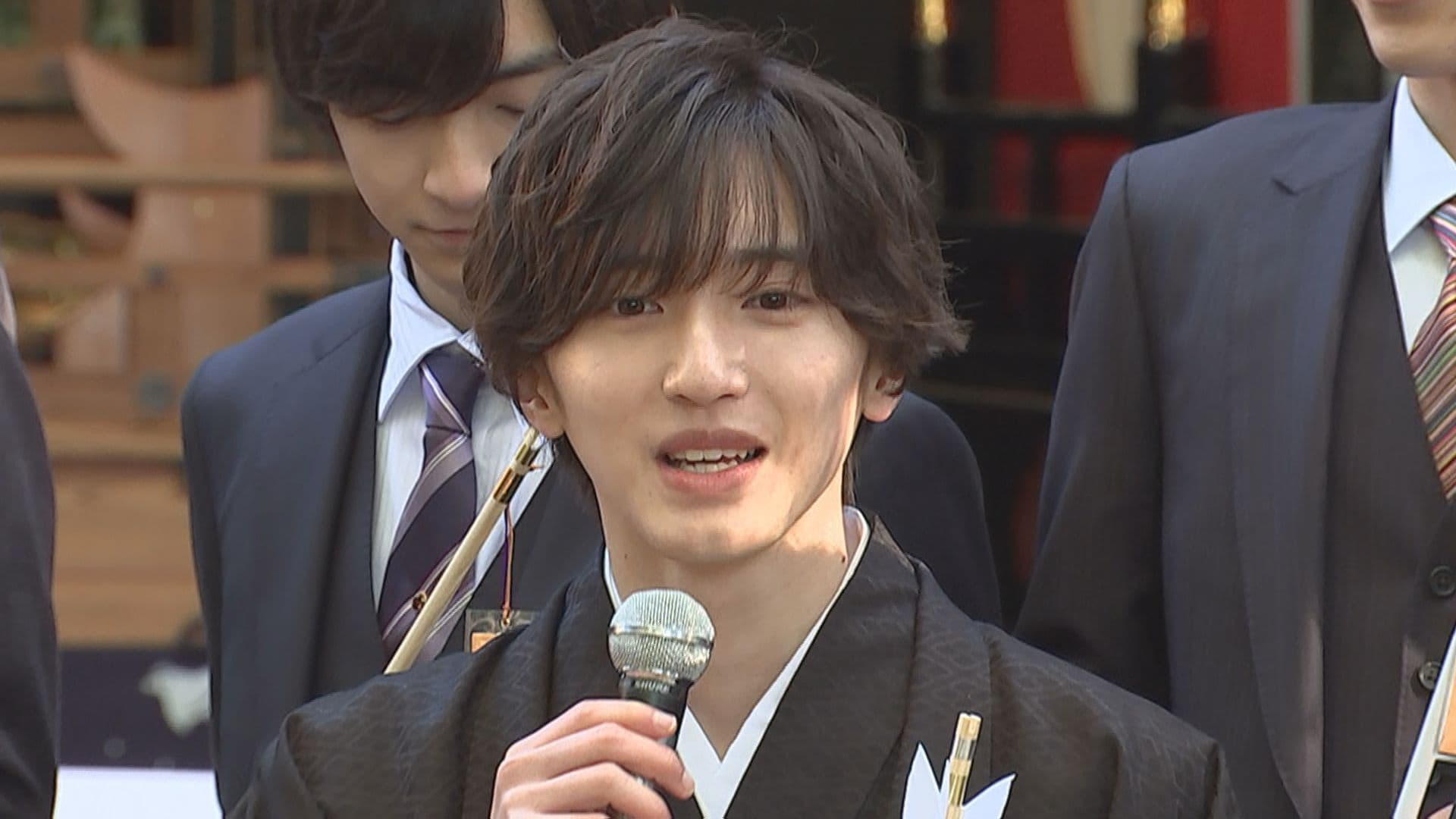 【ジャニーズ】17年ぶり成人式 道枝駿佑 “後輩たちにいい背中見せたい” | TBS NEWS DIG フォトギャラリー