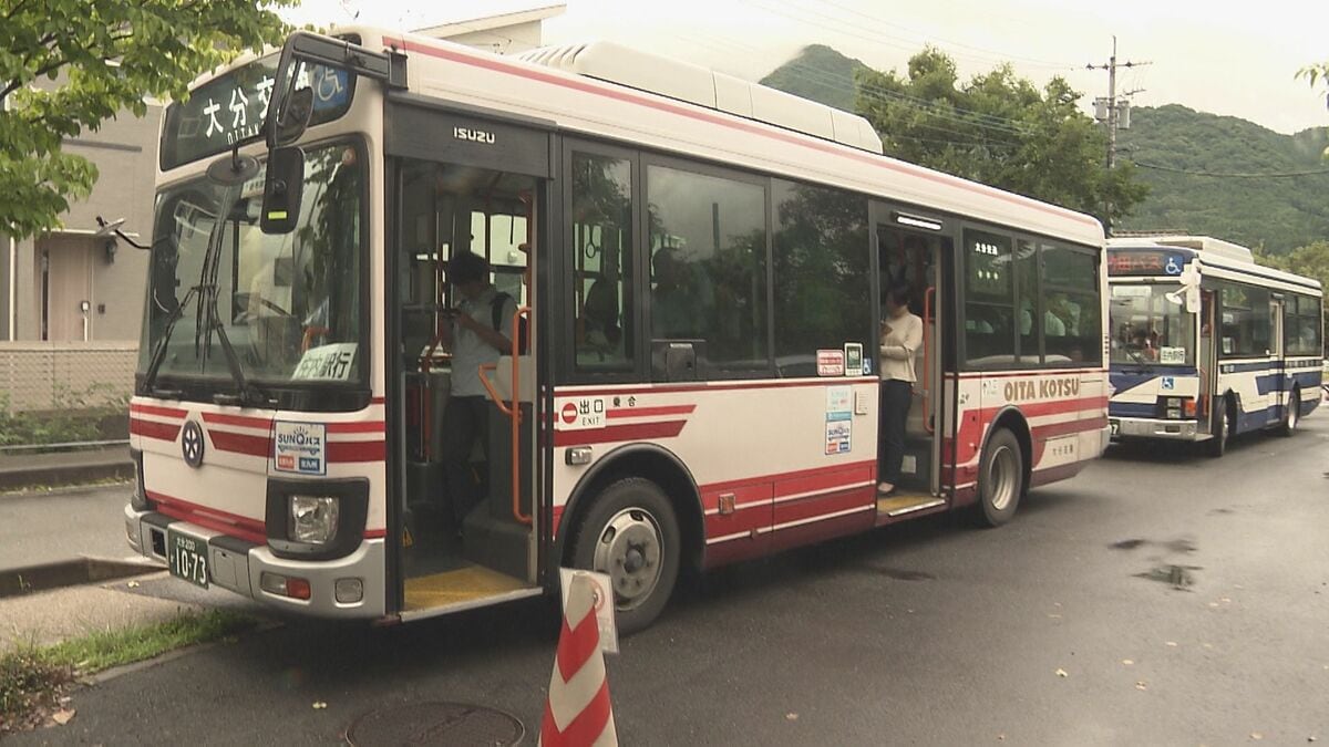 大雨で被災のJR久大本線で代行バスの運行開始　7月中旬の再開目指す　大分