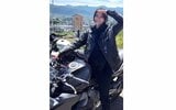 【 彩雪 】 バイクと笑顔ショット 「免許取って本当によかった!これからもいろんなところに行きたい!」|TBS NEWS DIG