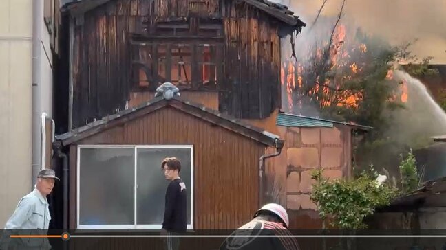 長崎県島原市の商店街付近で建物火災 GW中の商店街が騒然|TBS NEWS DIG