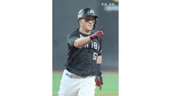 【ロッテ】日本ハムとの競り合い制す 山口が9回柳川から落合以来40年ぶり日本人30号V弾 2HR3打点 安田が走者一掃の逆転打 田中6回途中4失点|TBS NEWS DIG