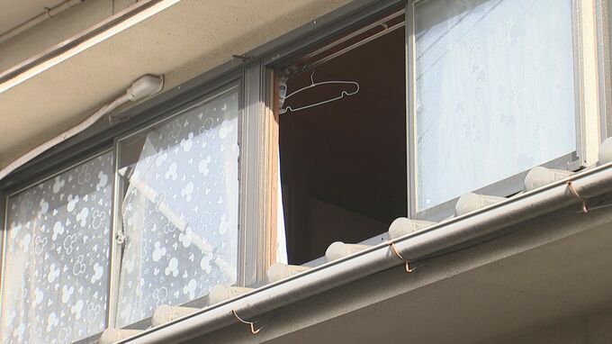 「玄関が燃えている」　広島県福山市鞆町の民家で火事　この家に住む家族5人が重軽傷|TBS NEWS DIG