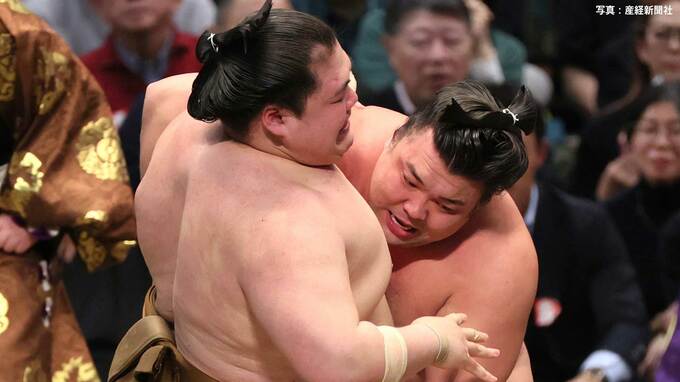 霧島が11連勝で1敗キープ　3度目Vに王手　琴勝峰と豊昇龍が3敗で追う　負け越し危機の安青錦は6勝目【大相撲春場所】|TBS NEWS DIG