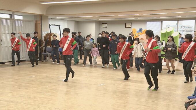 警視庁竹の塚署で犯罪被害等防止イベント開催　一日署長にサンベルクスの陸上部選手ら任命|TBS NEWS DIG