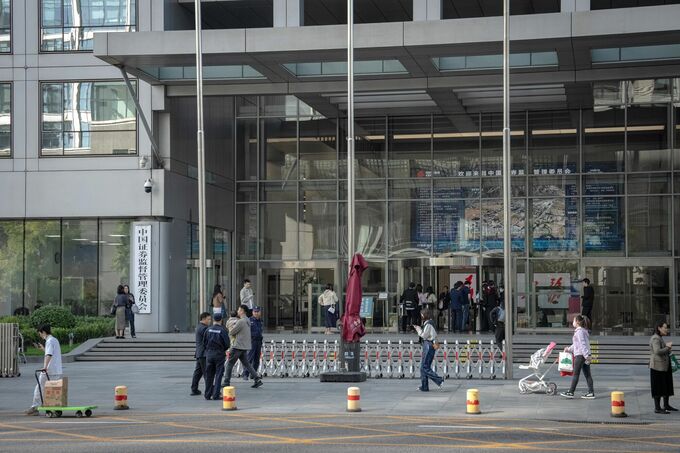 中国証監会、市場安定「メカニズム」構築を計画－本土株低調スタート