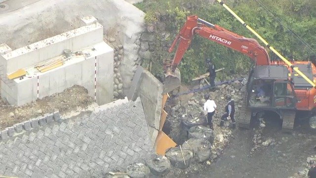約8トンのコンクリート壁が倒れ…男性死亡  川の幅を広げる工事中に…  岐阜・可児市