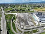 半導体需要の拡大見込み生産体制強化へ　KOKUSAI ELECTRIC 富山県砺波市に4.3万平方メートルの土地取得|TBS NEWS DIG