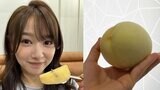 【 桜井日奈子 】 「清水白桃って岡山の有名な桃があるんじゃけど」 故郷で旬の味覚に舌鼓 「今逃したら次来年よ?食べにゃおえんわ」 地元愛あふれる方言で投稿|TBS NEWS DIG