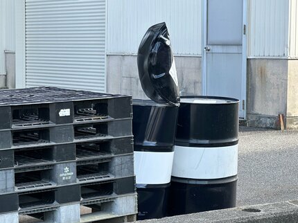 ドラム缶が爆発 “くず入れ”にしようと切断中に49歳男性が重傷か 富山
