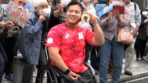 パリパラ金・車いすラグビーの若きエース橋本勝也「パレードしながら泣きそうだった」地元の福島県で凱旋パレード|TBS NEWS DIG