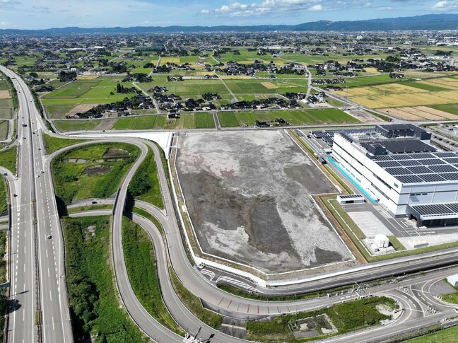 半導体需要の拡大見込み生産体制強化へ　KOKUSAI ELECTRIC 富山県砺波市に4.3万平方メートルの土地取得|TBS NEWS DIG