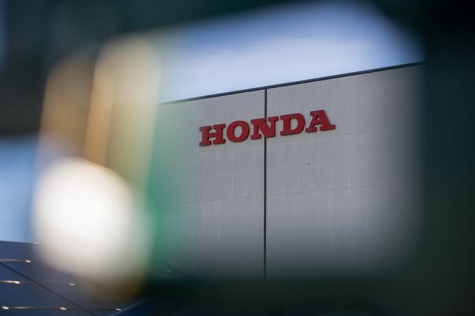 ホンダ株急落、２Ｑ営業益が市場予想を大幅に下回る－自社株買いも
