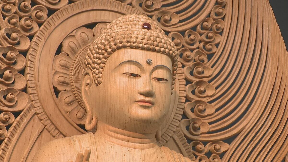 復興への静かな祈りを込めて」 大仏師・松本明慶工房彫刻展（MRO北陸