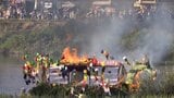 燃え盛る炎が川面焦がす 送り盆伝統の盛岡舟っこ流し 12隻が北上川に 過ぎ行く夏を惜しむ|TBS NEWS DIG