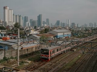 インドネシア市場、トリプル安－政府・中銀の説明後に信認問題深刻化| TBS CROSS DIG with Bloomberg