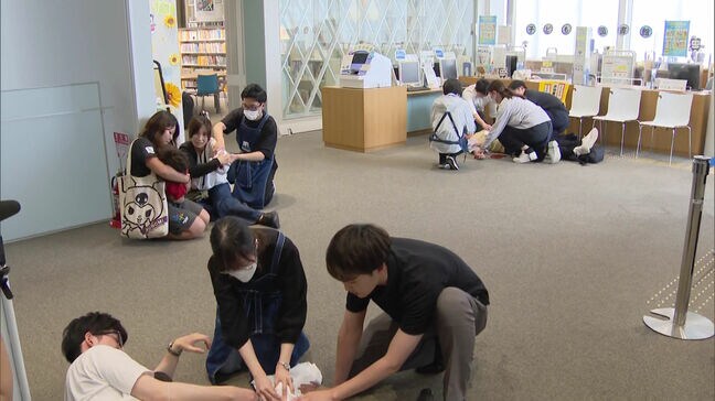 図書館で刃物男の襲撃想定し訓練 北九州市|TBS NEWS DIG