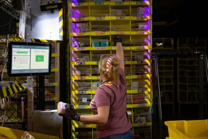 米雇用コスト、前年比で2021年以来の低い伸び－賃金圧力弱まる