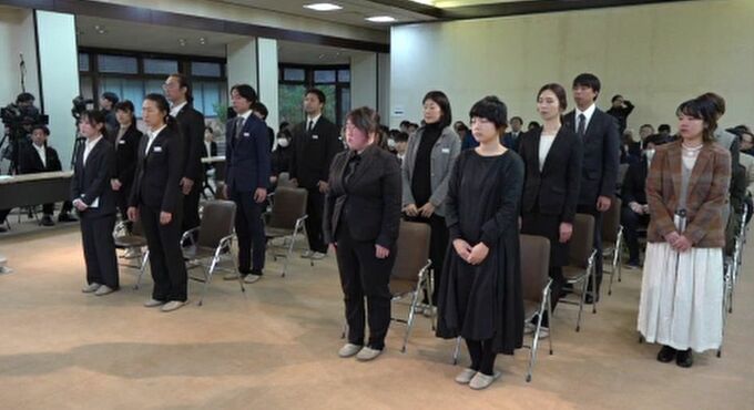 地震で8か月遅れ「漆芸の道へ一歩」石川県立輪島漆芸技術研修所で入学式|TBS NEWS DIG