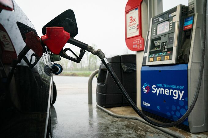 米原油生産、過去最高予測をユーラシア撤回－トランプ関税が影落とす