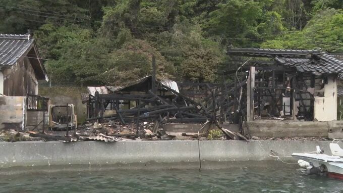 2階で寝ていた妻が火災報知機の音に気付き1階に下りると…煙が充満　民家と倉庫が全焼　焼け跡から１人の遺体見つかる　島根・浜田市|TBS NEWS DIG