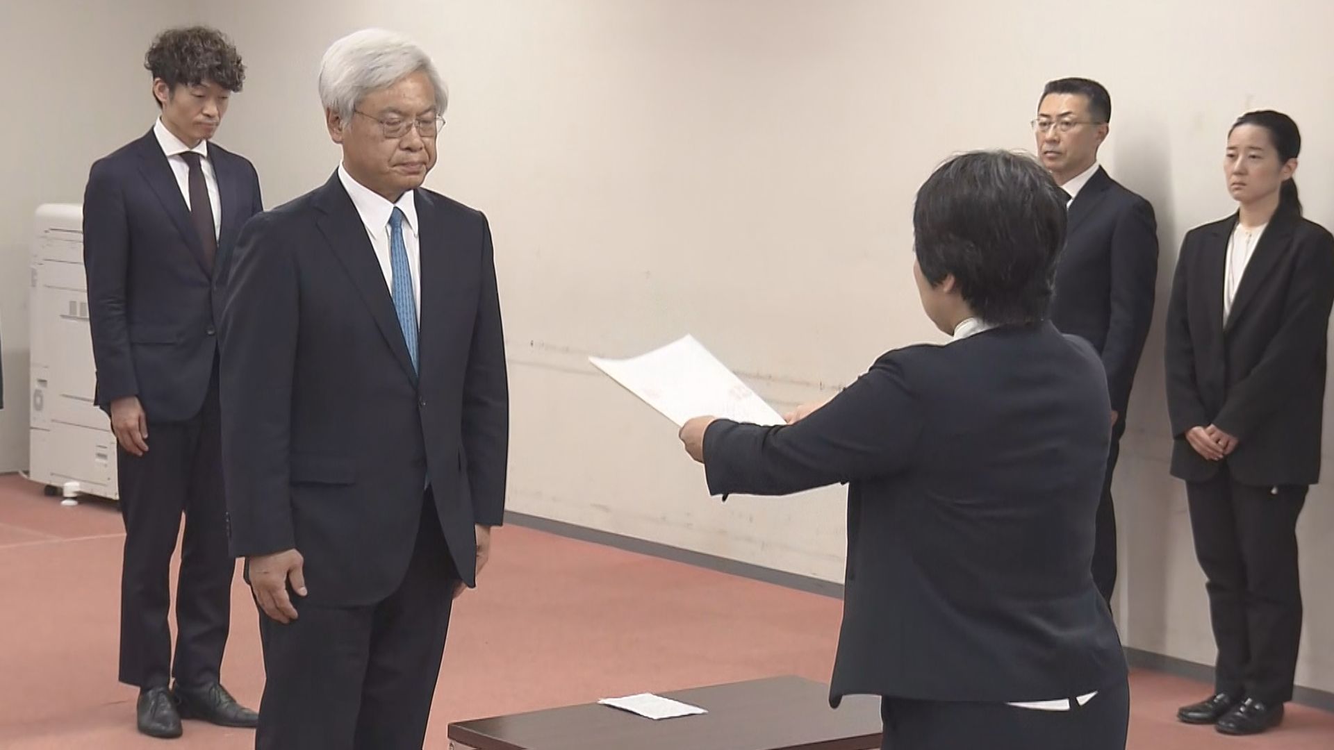 速報】日本郵便に貨物事業許可取り消しの行政処分 「点呼」未実施や