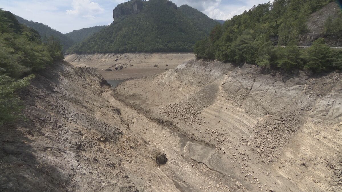 ｢7月初旬はほぼ満水だったのに…｣ 愛知･豊川用水 宇連ダムの貯水率5.5%に 水道･農業･工業用水で5%の節水対策