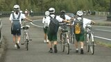 500メートル以上続く下り坂→自転車から降りて登校 独自ルールで事故防止 | 大分のニュース|OBS NEWS|大分放送