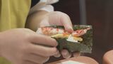 地元特産クルマエビで豪華恵方巻き！　ご当地ヒーローも参戦　山口・上関|TBS NEWS DIG