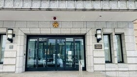 【詳報】昆虫食べればペナルティ減らす　数種類の非食用“昆虫鍋”を無理やり食べさせたか　44歳会社役員の男は仕事のミスをペナルティ化して現金要求　「ゲーム」と称された異様な手口|TBS NEWS DIG